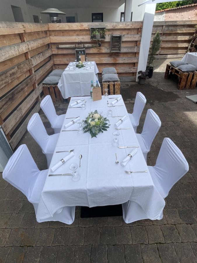Hotel Restaurant Goldenes Ross Gollheim المظهر الخارجي الصورة
